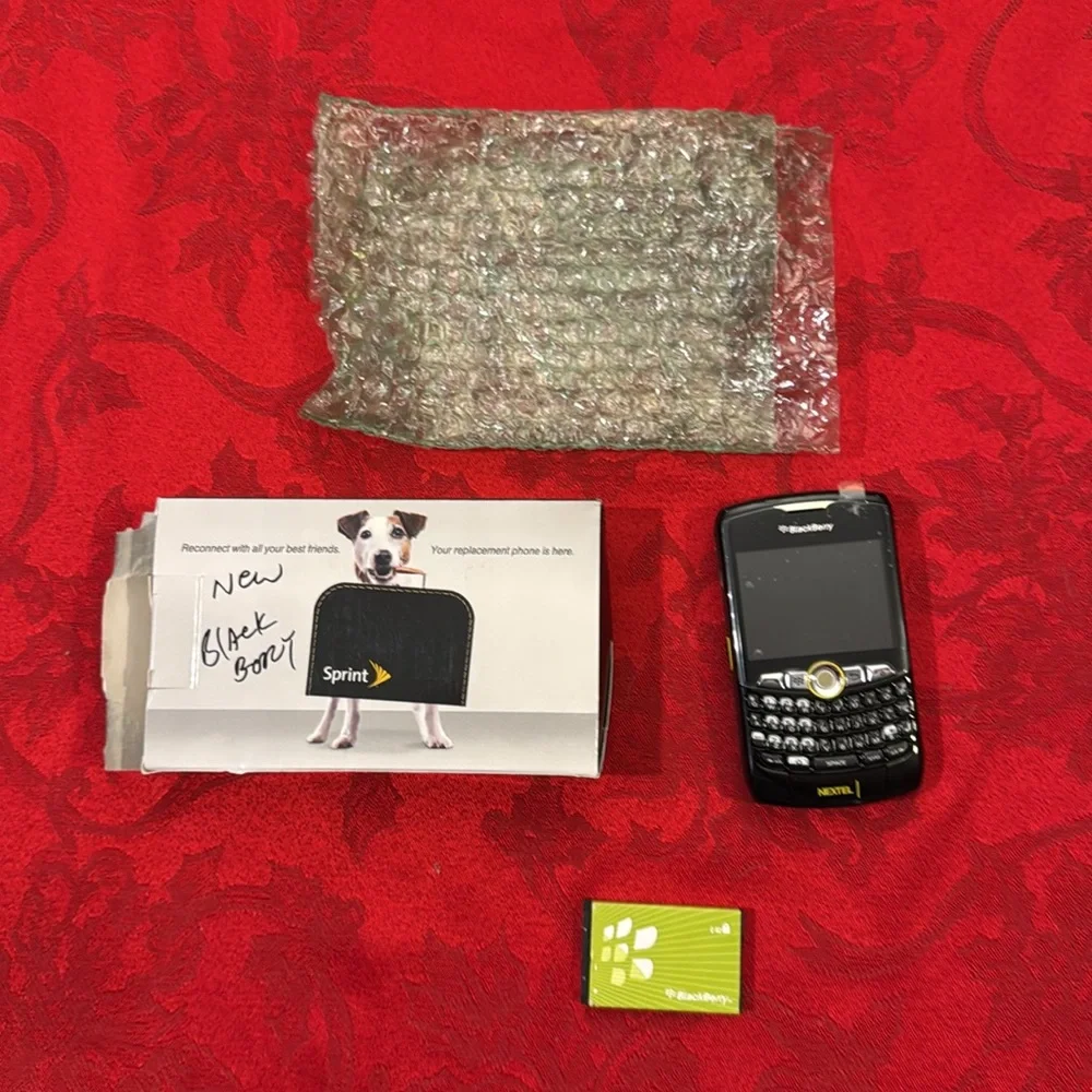 Nextel Blackberry curve 8350i new in box